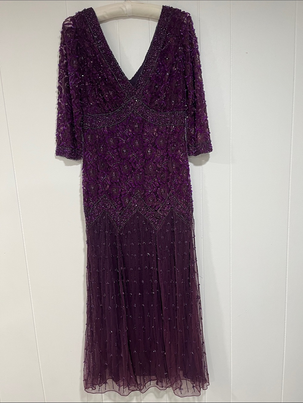 Pisarro Nights Beaded V-Neck Evening Gown Purple 8 mother of the bride Holiday